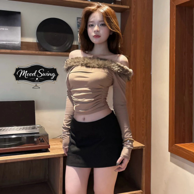 Chân váy A-line dáng ngắn