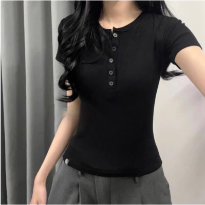 Áo Thun Cộc Tay Khuy Cúc Nữ 