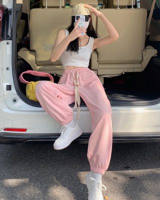 áo ba lỗ nữ mặc với quần