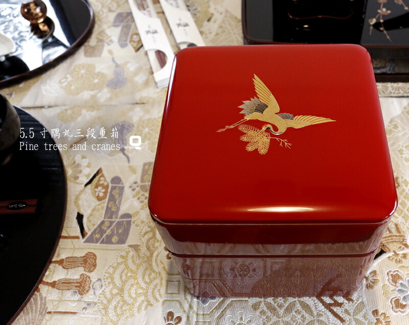 楽天市場】5.5寸隅丸三段重箱 朱塗り 松喰鶴 : 漆器 久太郎