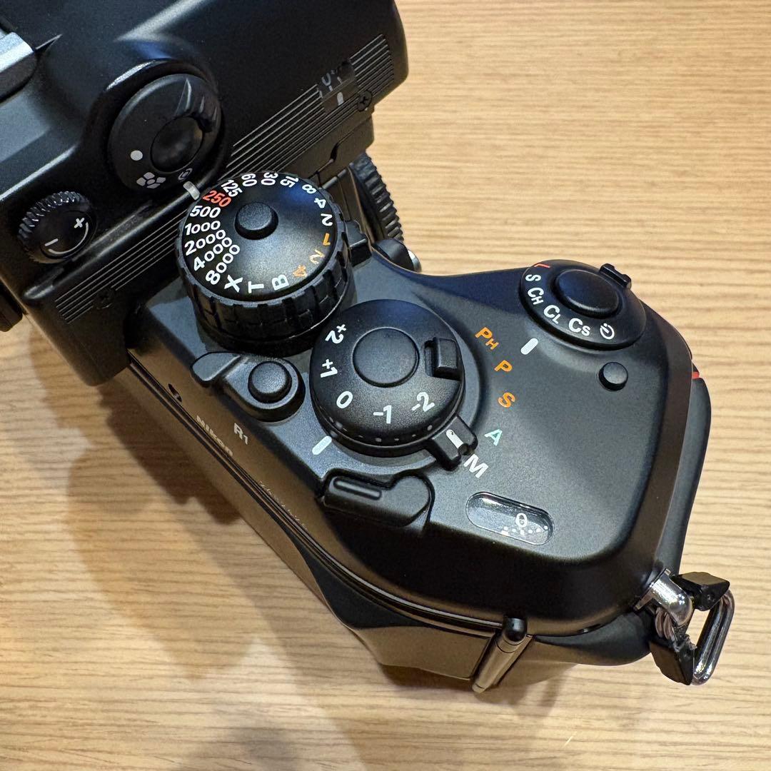 Nikon F4 フイルムカメラボディ